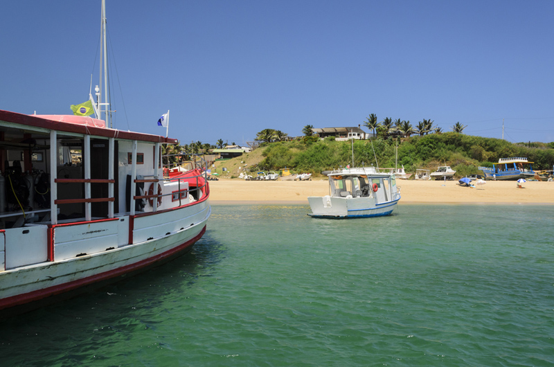 passeio-de-barco-noronha