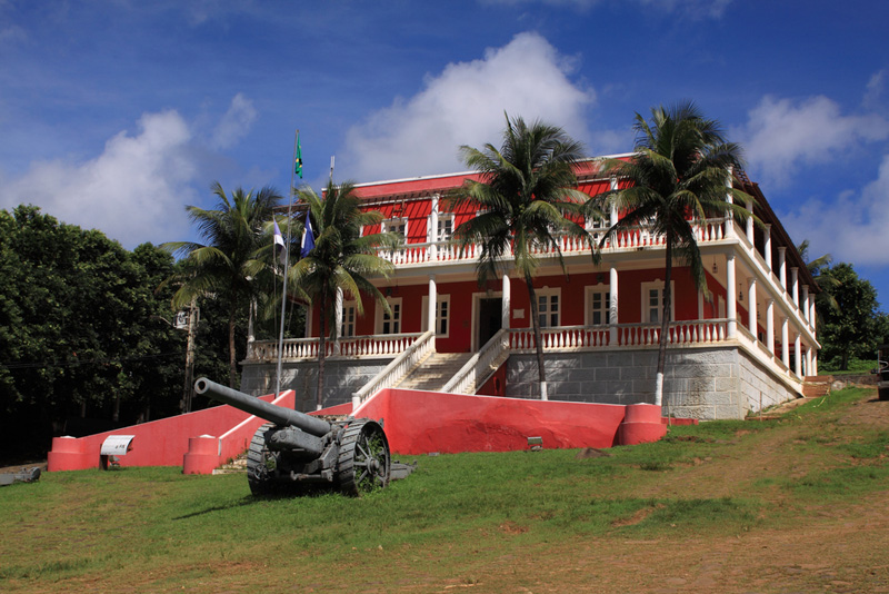 passeio-histórico-noronha