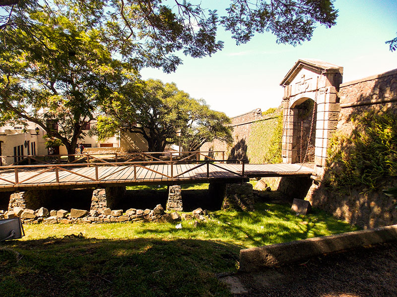 Portal e Muralha - Colonia del Sacramento | Uruguai