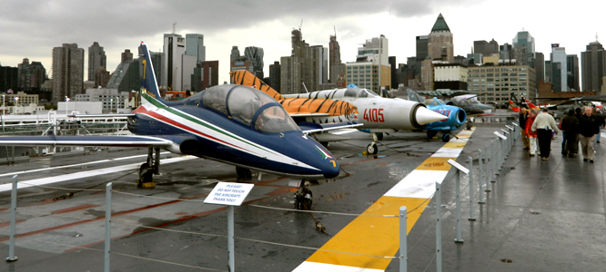 Museu Marítimo e Aeroespacial Intrepid