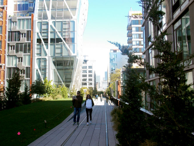 High Line Elevated Park - O parque suspenso de Nova York