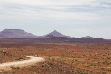 Estrada a caminho de Skeleton Coast Park